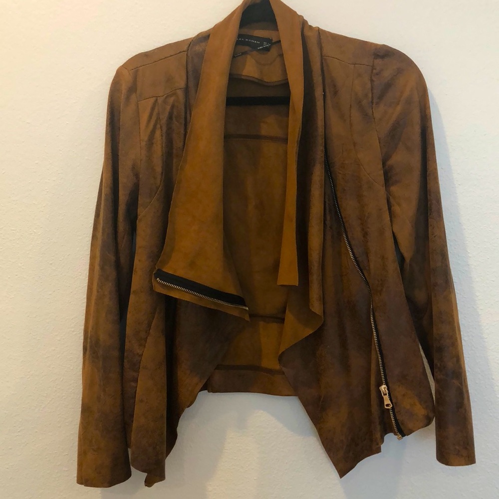 EUC Zara cognac jacket w asymmetrical zipper